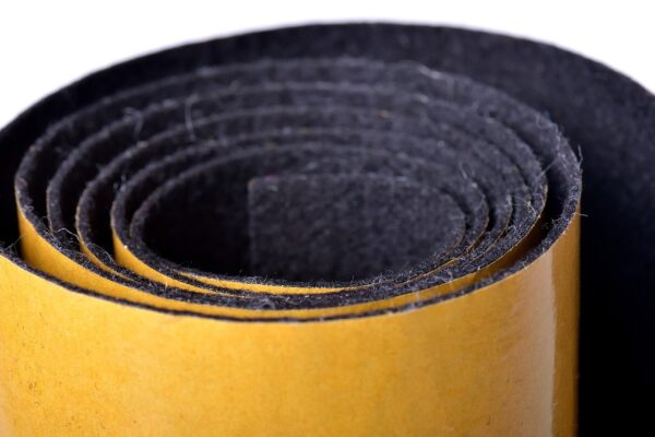 Self-adhesive felt in rolls-black 1mm