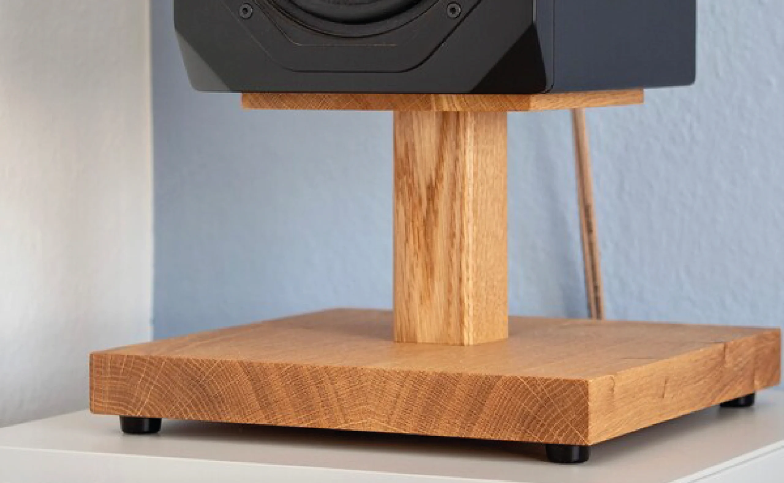 JK001 Högtalarstativ Studio ek 2